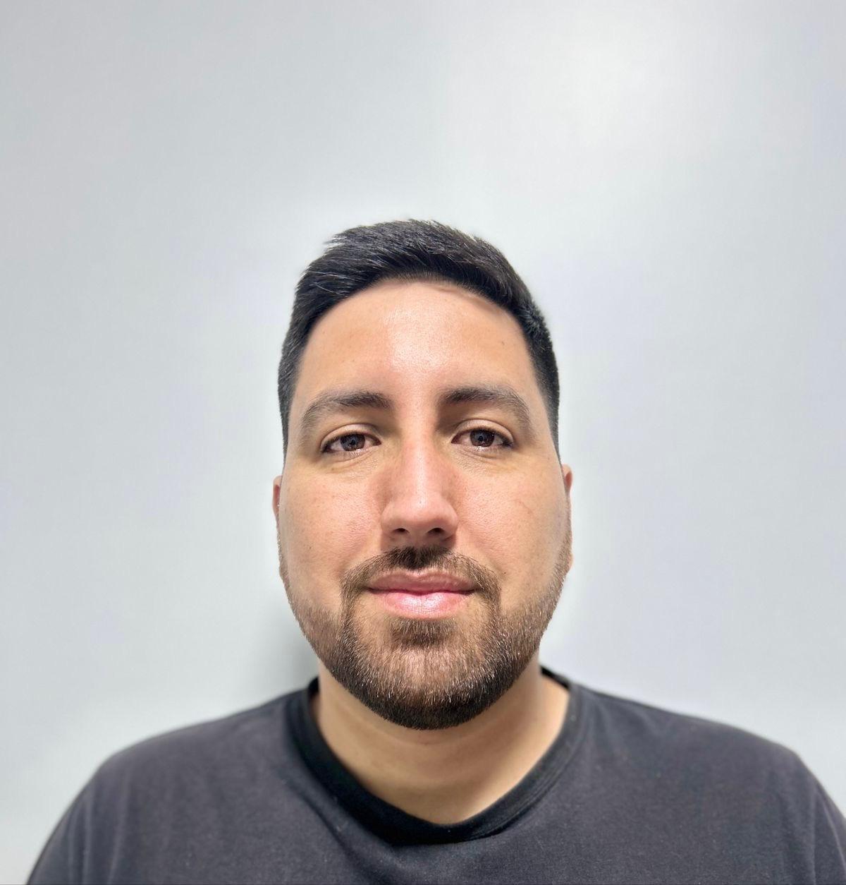 Enríque Esteban Valdebenito Leal